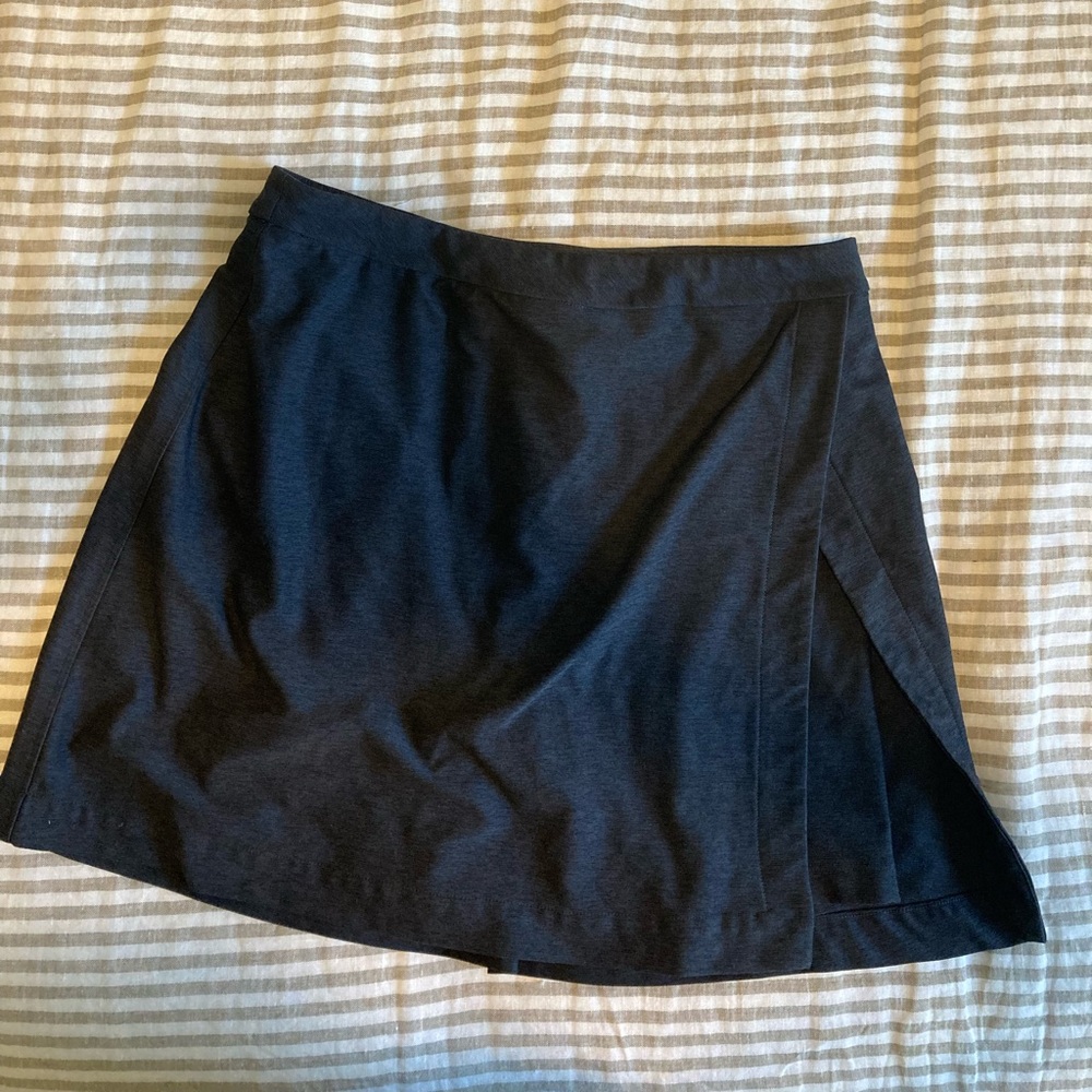 Outdoor voices exercise skort